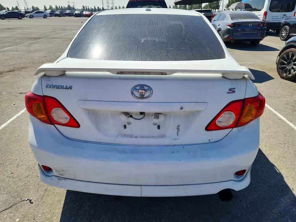 Снимка 6 от търг – 2010 TOYOTA COROLLA с VIN 1NXBU4EEXAZ358544