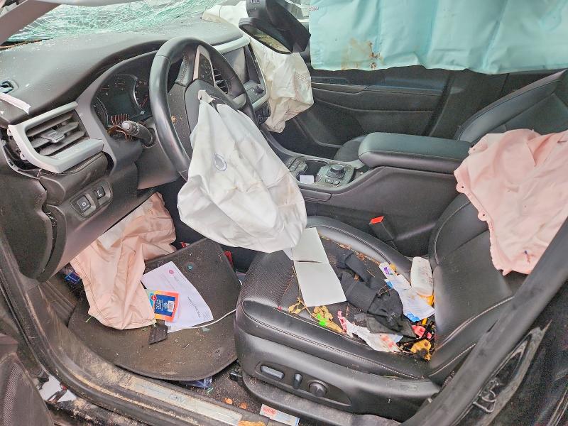 Снимка 7 от търг – 2023 GMC ACADIA с VIN 1GKKNML43PZ186336