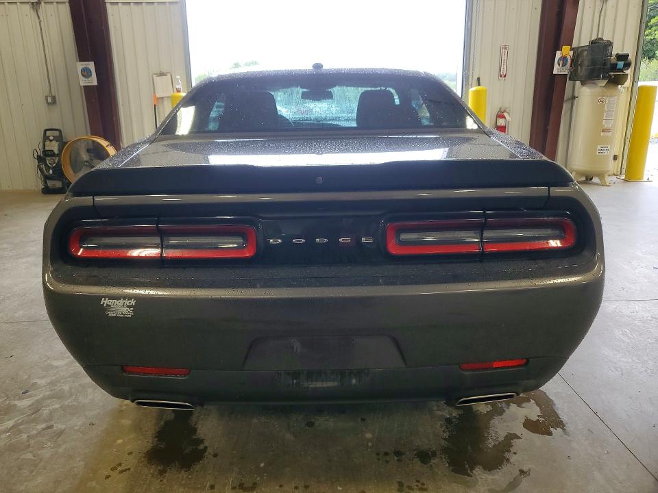 Снимка 6 от търг – 2019 DODGE CHALLENGER с VIN 2C3CDZAG7KH557542