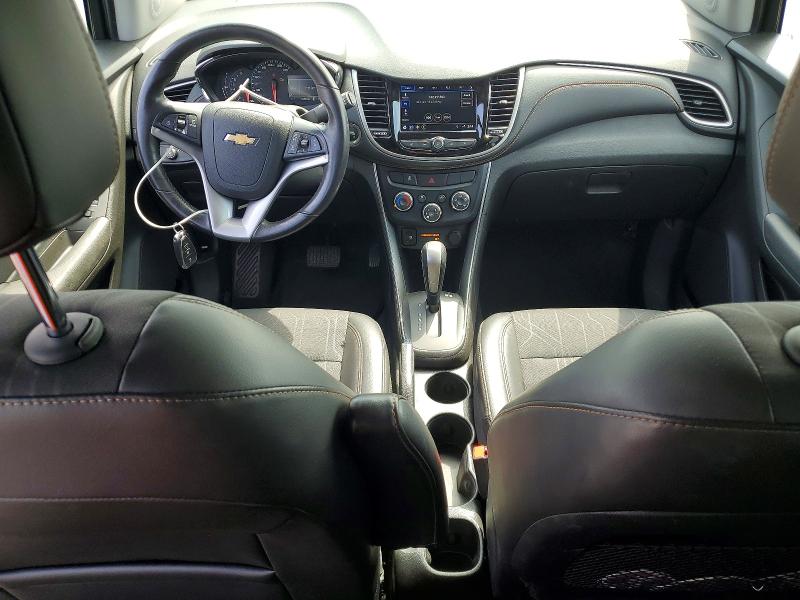 Photo 8 from auction – 2018 CHEVROLET TRAX with VIN 3GNCJPSB6JL322011