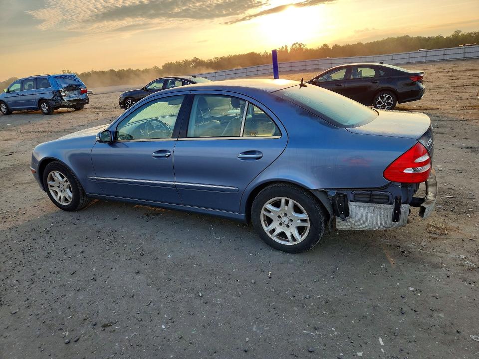 Photo 2 from auction – 2005 MERCEDES-BENZ E with VIN WDBUF65J65A664727