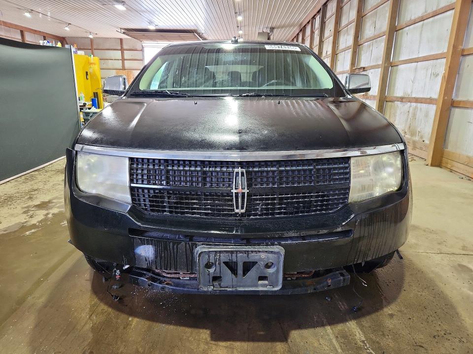 Photo 5 from auction – 2008 LINCOLN MKX with VIN 2LMDU88C48BJ09414