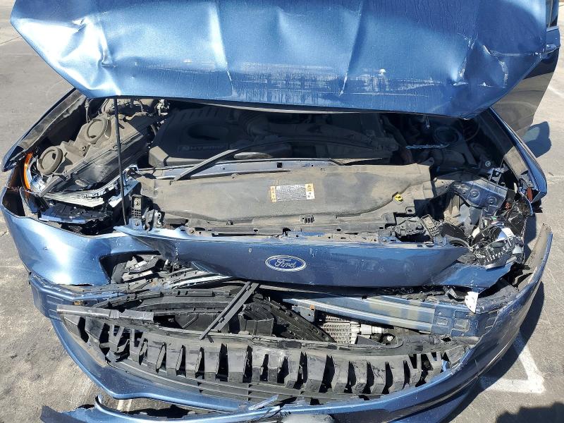 Photo 11 from auction – 2018 FORD FUSION with VIN 3FA6P0LU1JR207816