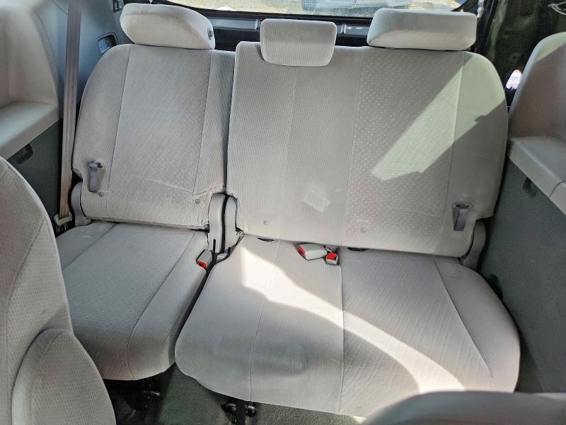 Photo 10 from auction – 2016 TOYOTA SIENNA with VIN 5TDKK3DC8GS740539
