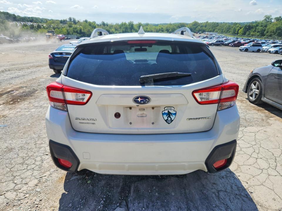 Photo 6 from auction – 2018 SUBARU CROSSTREK with VIN JF2GTADC8J8297930