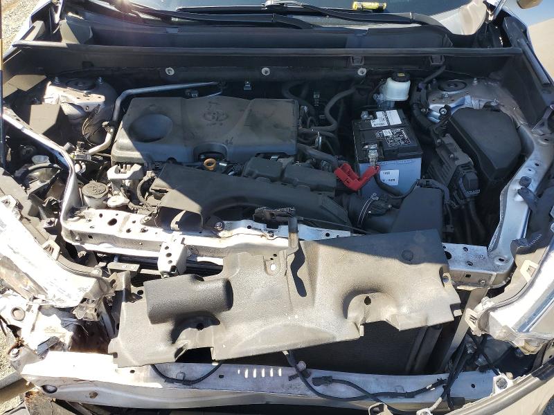 Photo 12 from auction – 2021 TOYOTA RAV4 with VIN 2T3H1RFV1MC111618