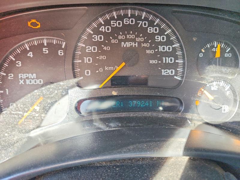 Zdjęcie 9 z aukcji – 2003 CHEVROLET SILVERADO z VIN 1GCEC14X63Z188808