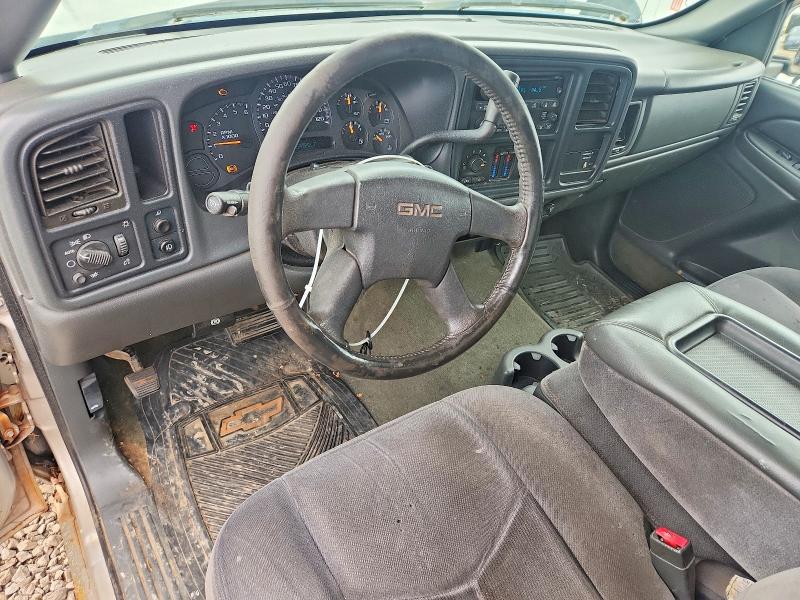 Zdjęcie 8 z aukcji – 2004 GMC NEW SIERRA z VIN 2GTEC19T041255855