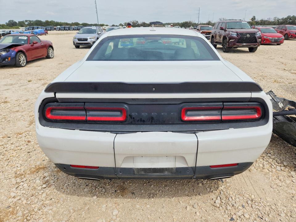صورة رقم 6 من المزاد - 2023 DODGE CHALLENGER مع VIN 2C3CDZAG3PH587015