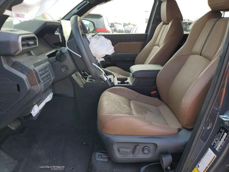 Фото 7 с аукциона – 2026 TOYOTA 4RUNNER с VIN JTEVB5BR4T5033983