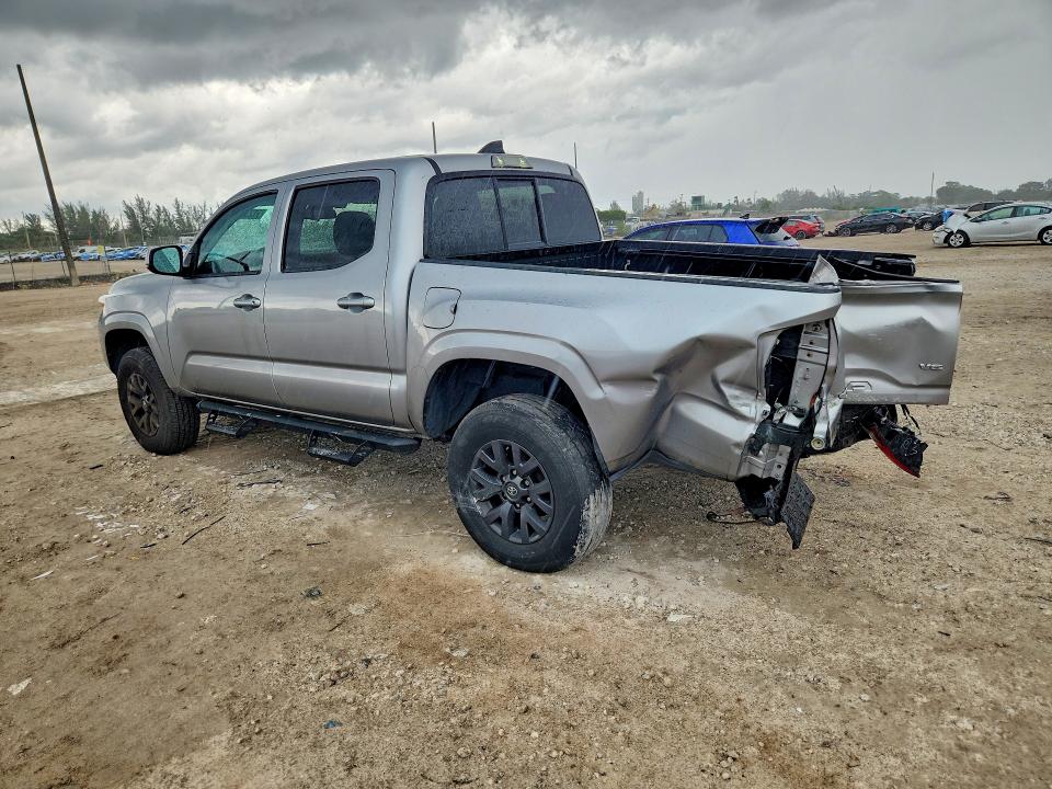 Снимка 2 от търг – 2021 TOYOTA TACOMA с VIN 5TFCZ5AN4MX281100