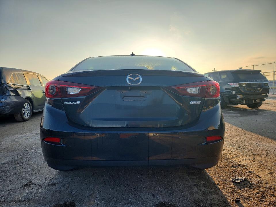 Foto 6 de la subasta – 2014 MAZDA 3 con VIN JM1BM1V71E1108928