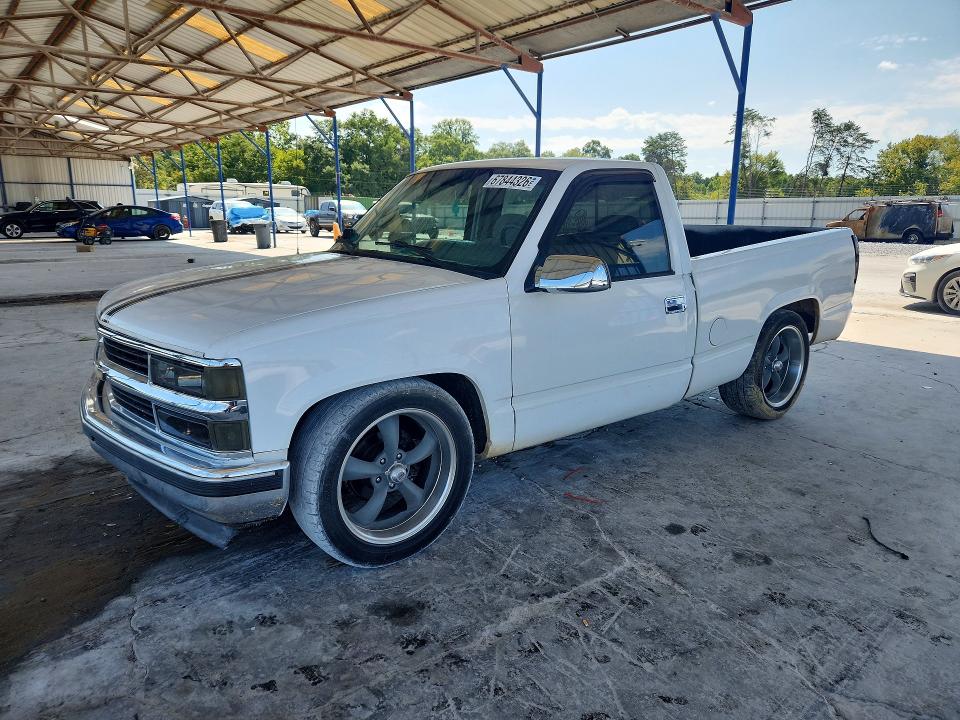 CHEVROLET GMT-400 1995 with VIN 1GCEC14K3SZ255545 - Photo from auction