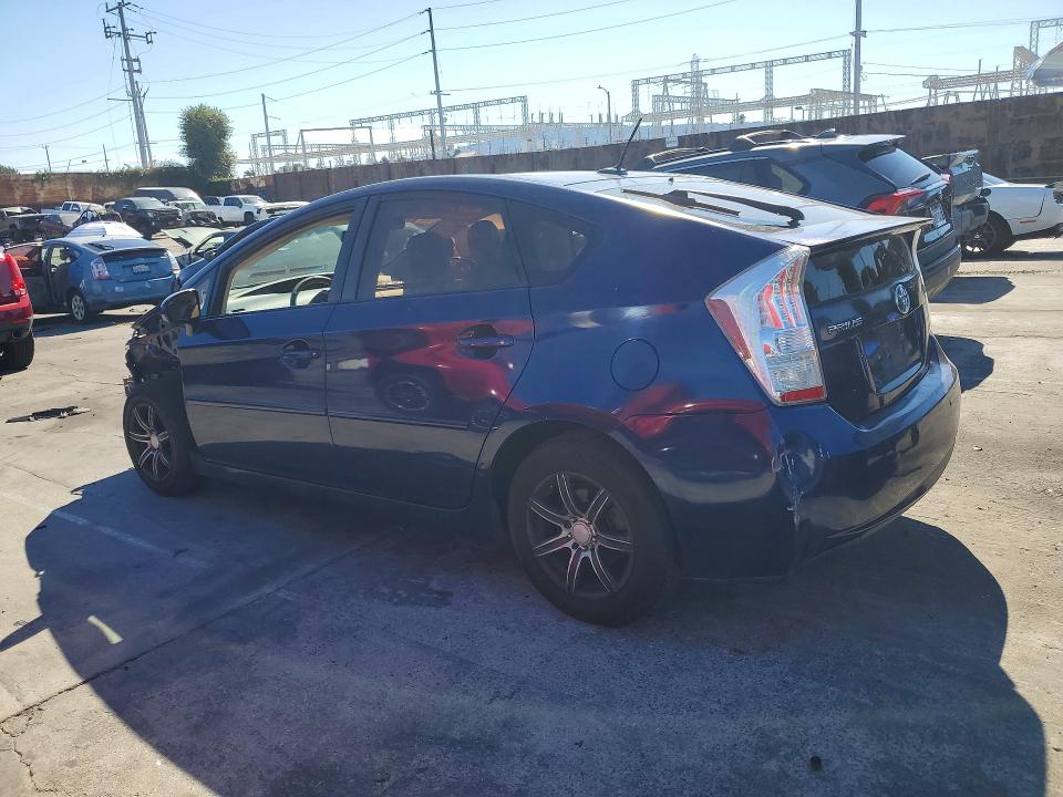 Снимка 2 от търг – 2010 TOYOTA PRIUS с VIN JTDKN3DU9A1114678