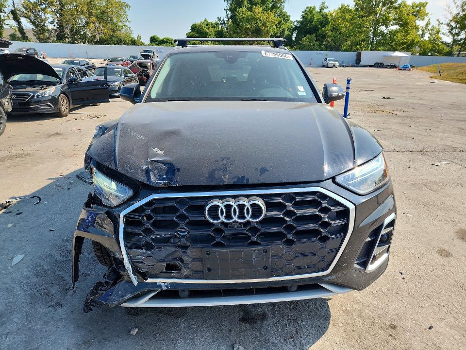 Photo 5 from auction – 2023 AUDI Q5 with VIN WA1EAAFYXP2055280