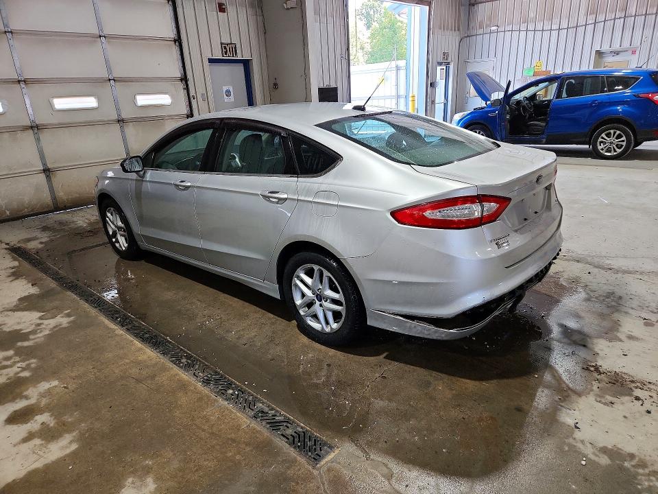 Photo 2 from auction – 2014 FORD FUSION with VIN 3FA6P0H74ER326582