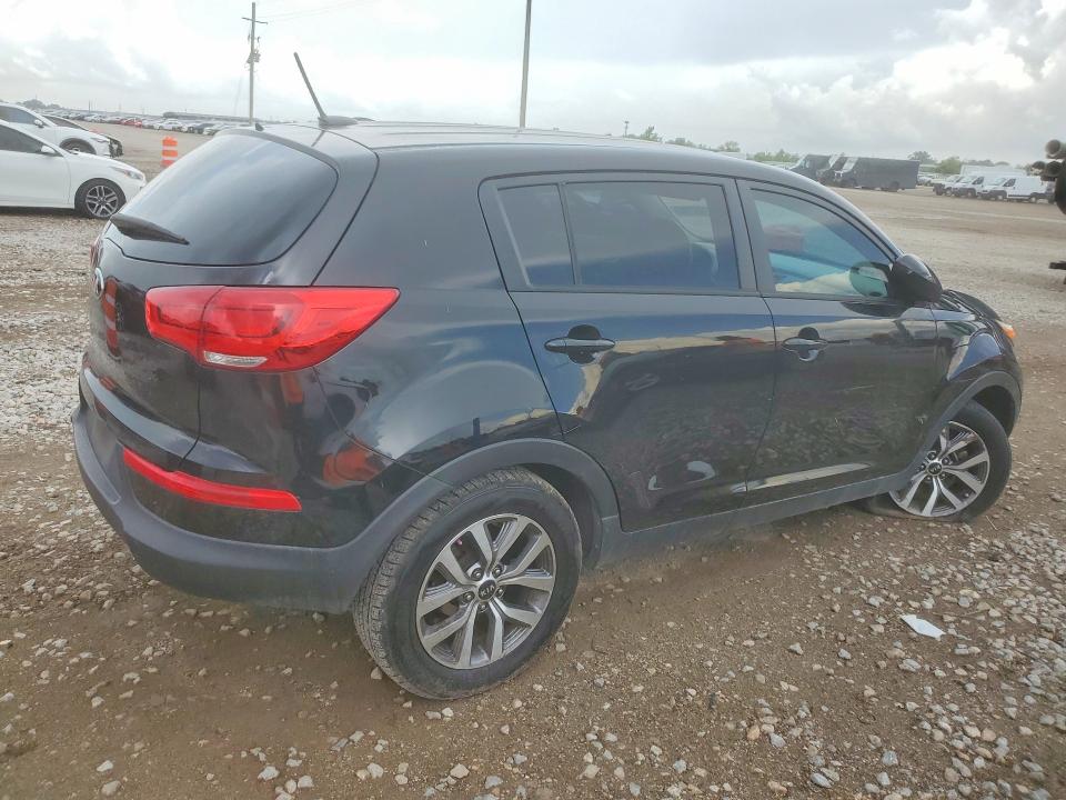 Photo 3 from auction – 2016 KIA SPORTAGE with VIN KNDPB3AC1G7857755