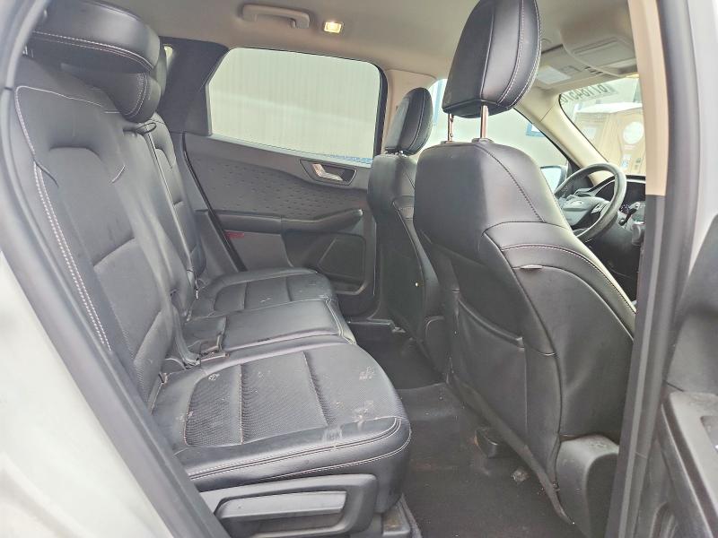 Photo 11 from auction – 2020 FORD ESCAPE with VIN 1FMCU9H63LUA21027