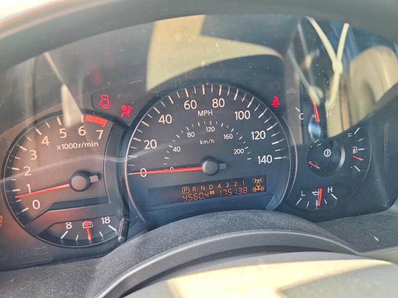 Photo 9 from auction – 2004 NISSAN ARMADA with VIN 5N1AA08B64N742494