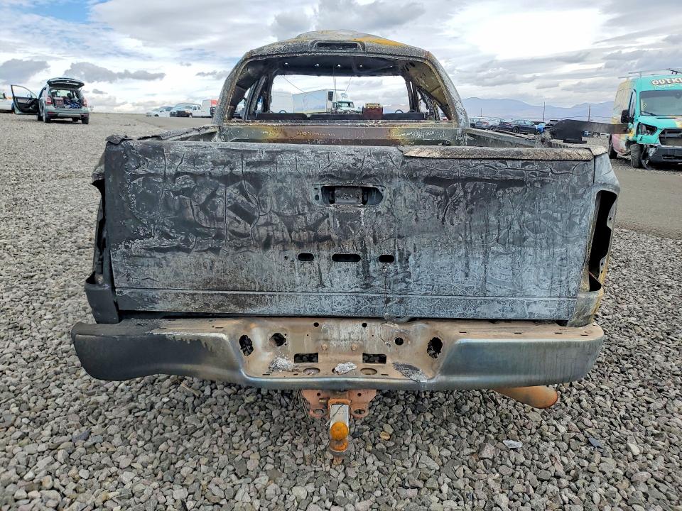 Photo 6 from auction – 2006 DODGE RAM 3500 with VIN 3D7MX49C56G219550