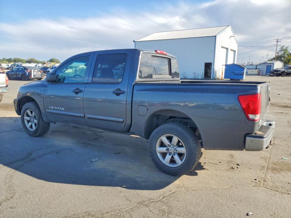 Photo 2 from auction – 2012 NISSAN TITAN with VIN 1N6AA0EJ4CN303970