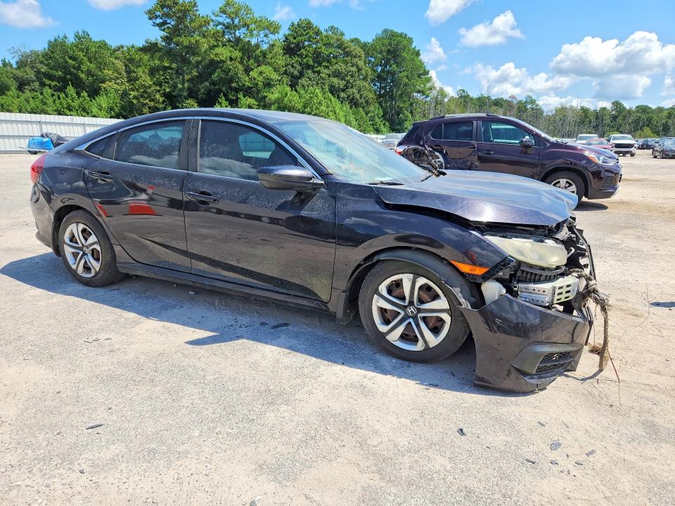 Photo 4 from auction – 2016 HONDA CIVIC with VIN 19XFC2F56GE037507
