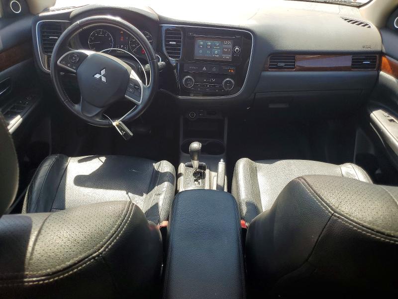 Photo 8 from auction – 2015 MITSUBISHI OUTLANDER with VIN JA4AD3A33FZ004450