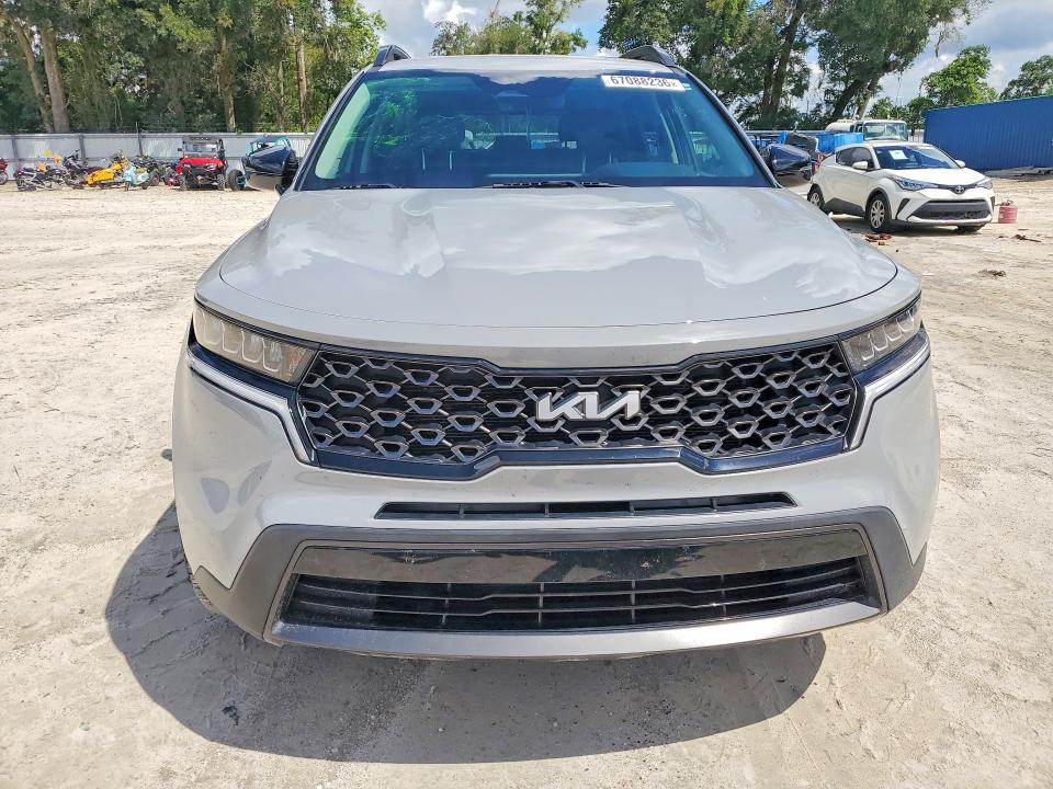 Photo 5 from auction – 2022 KIA SORENTO with VIN 5XYRLDLC7NG160387