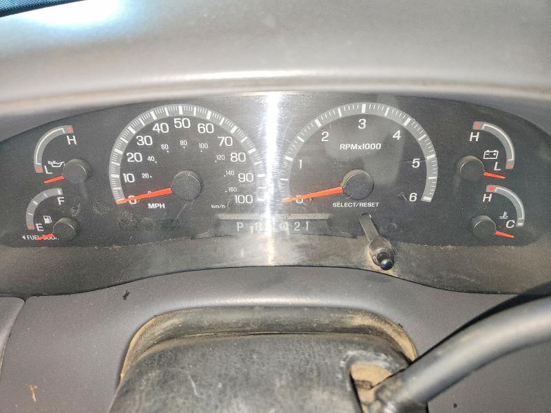Photo 9 from auction – 2000 FORD F150 with VIN 2FTRX07L5YCA70858