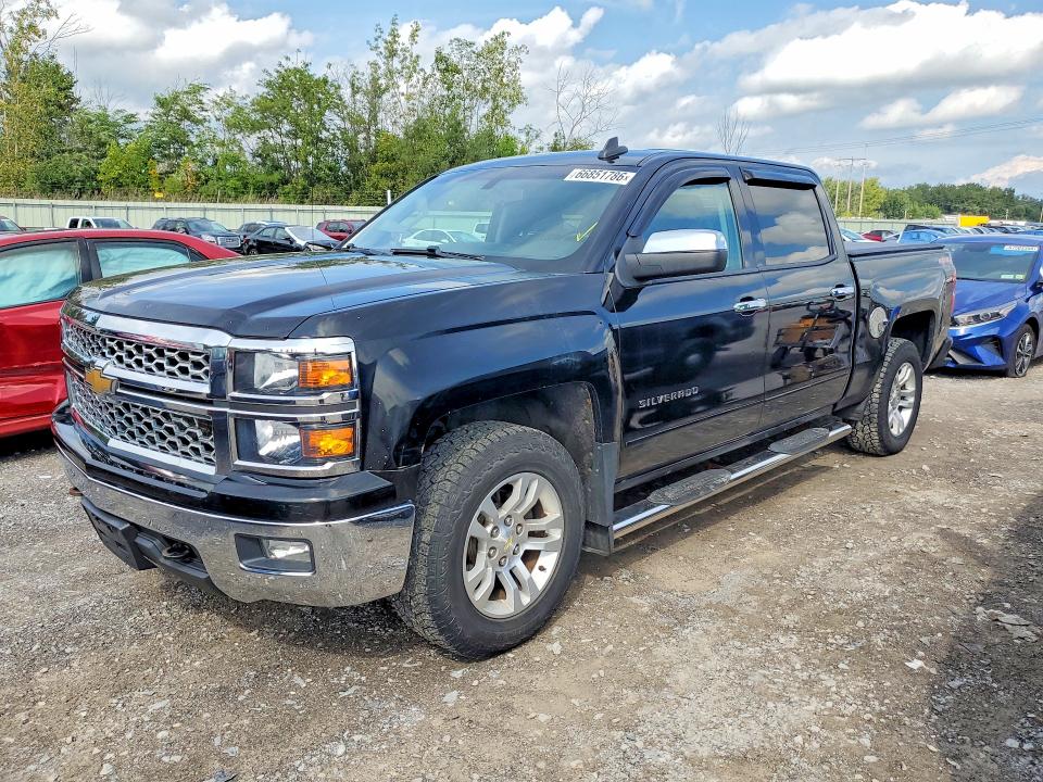 CHEVROLET SILVERADO 2015 with VIN 3GCUKREC5FG478857 - Photo from auction