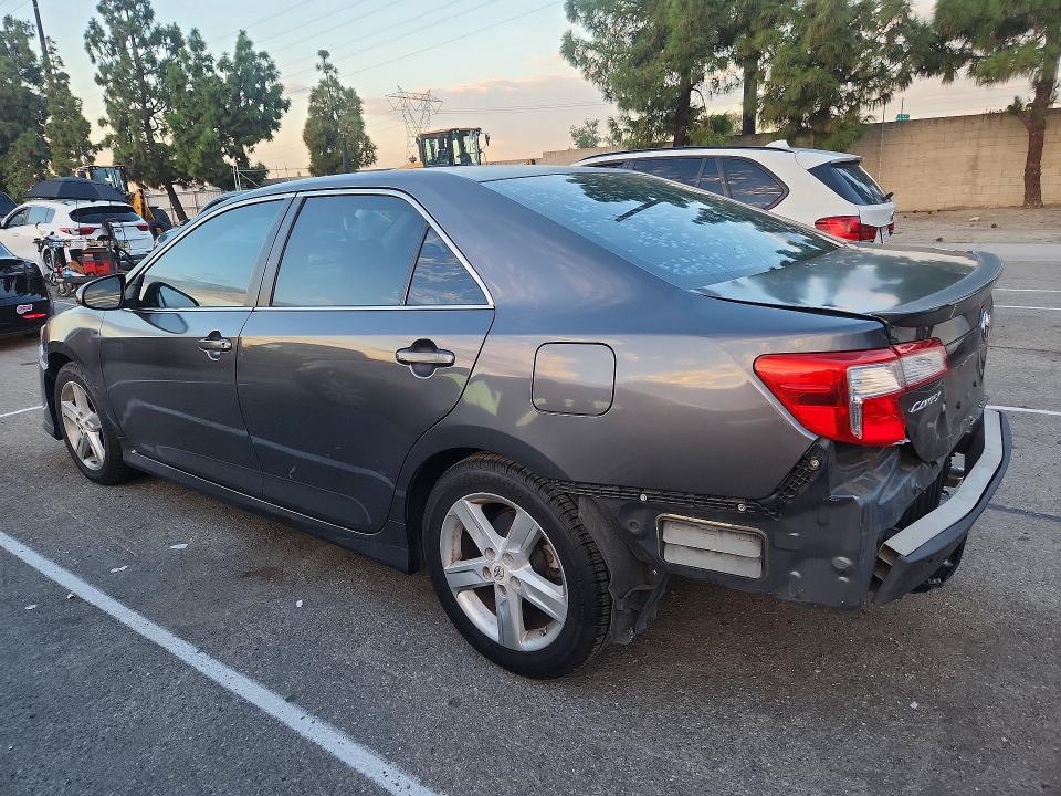 Photo 2 from auction – 2012 TOYOTA CAMRY with VIN 4T1BF1FK0CU095948
