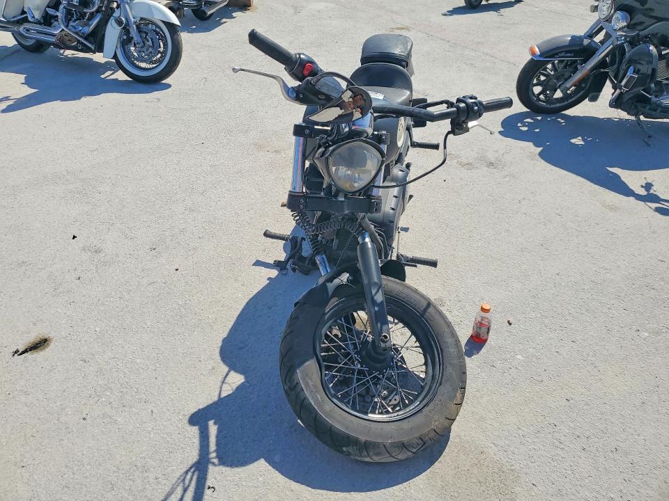 Снимка 2 от търг – 2013 VICTORY MOTORCYCLES HIGH-BALL с VIN 5VPWB36N7D3018641