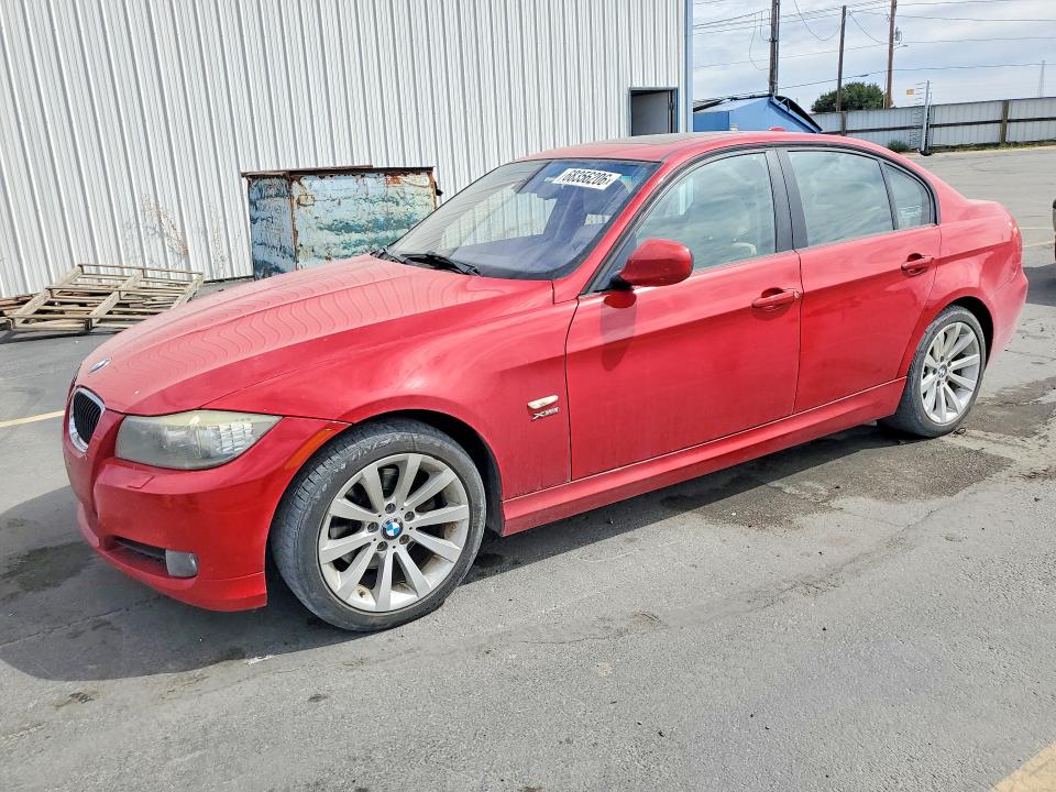BMW 328 2011 with VIN WBAPK7C53BA817532 - Photo from auction