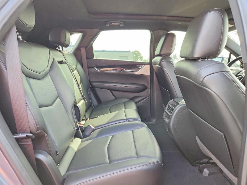 Photo 10 from auction – 2021 CADILLAC XT5 with VIN 1GYKNCRS9MZ162639