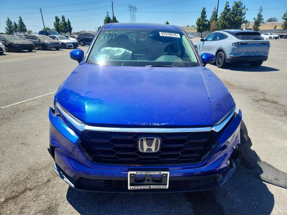Photo 5 from auction – 2024 HONDA CR-V with VIN 2HKRS3H49RH313137