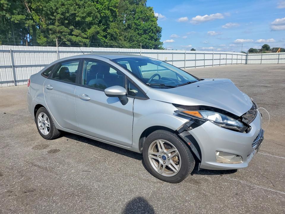 Zdjęcie 4 z aukcji – 2019 FORD FIESTA z VIN 3FADP4BJ7KM146119