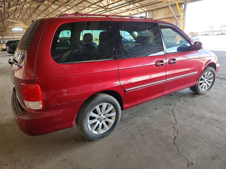 Photo 3 from auction – 2002 KIA SEDONA with VIN KNDUP131426326214
