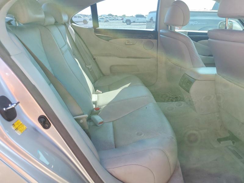 Photo 10 from auction – 2008 LEXUS LS with VIN JTHBL46F985065249
