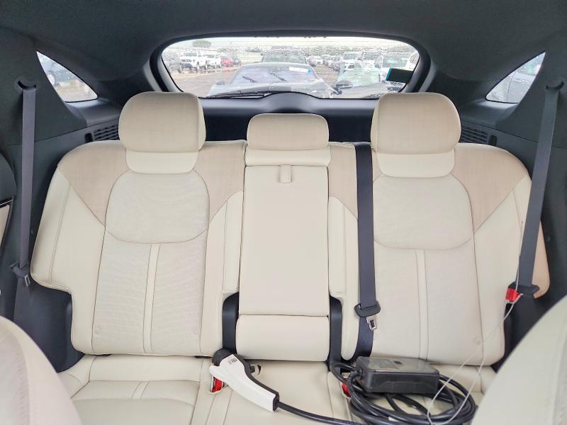 Photo 10 from auction – 2024 GENESIS ELECTRIFIED GV70 with VIN 5NMMCET10RH002449