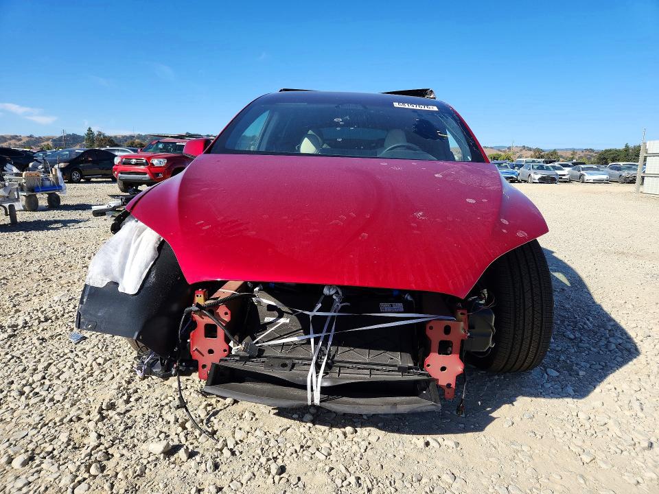 Zdjęcie 5 z aukcji – 2025 TESLA MODEL X z VIN 7SAXCBE56SF469140