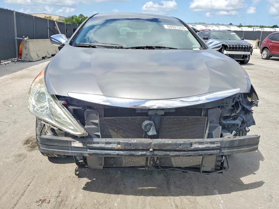 Снимка 5 от търг – 2014 HYUNDAI SONATA с VIN 5NPEB4AC4EH872112