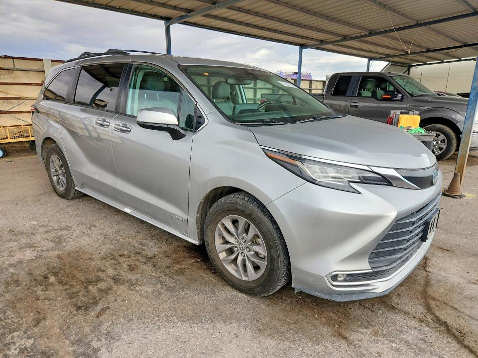 صورة رقم 4 من المزاد - 2021 TOYOTA SIENNA مع VIN 5TDYRKEC8MS062899