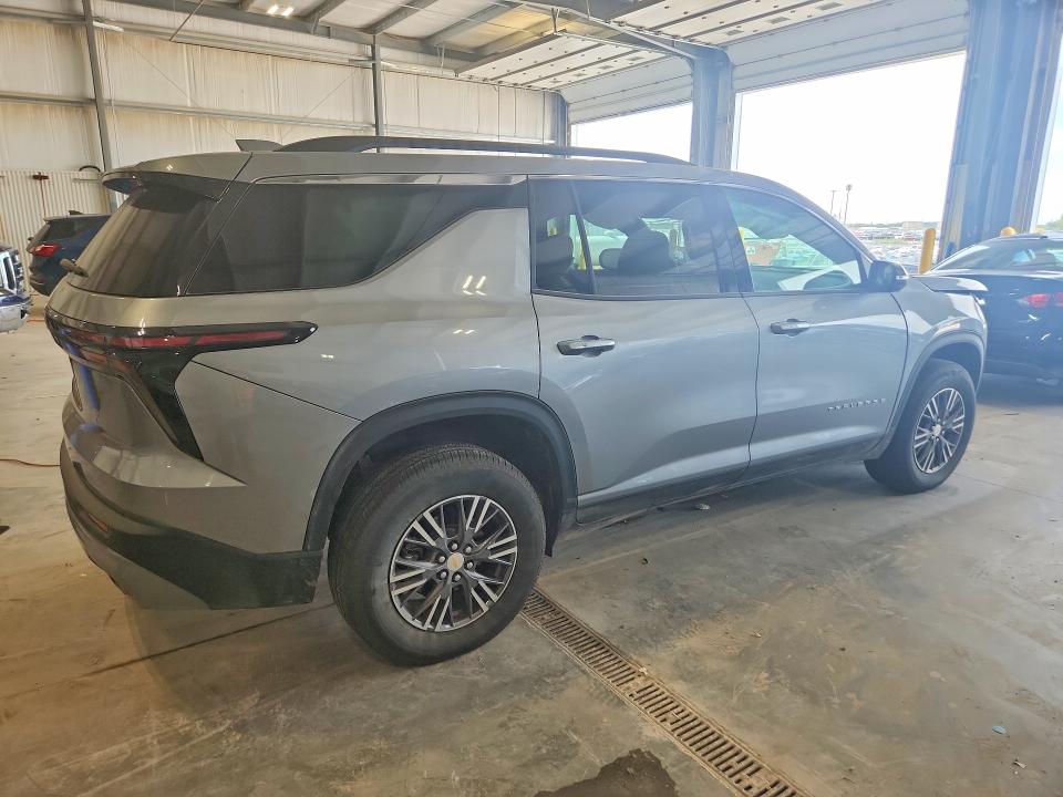 Photo 3 from auction – 2026 CHEVROLET TRAVERSE with VIN 1GNEVGKSXTJ372059