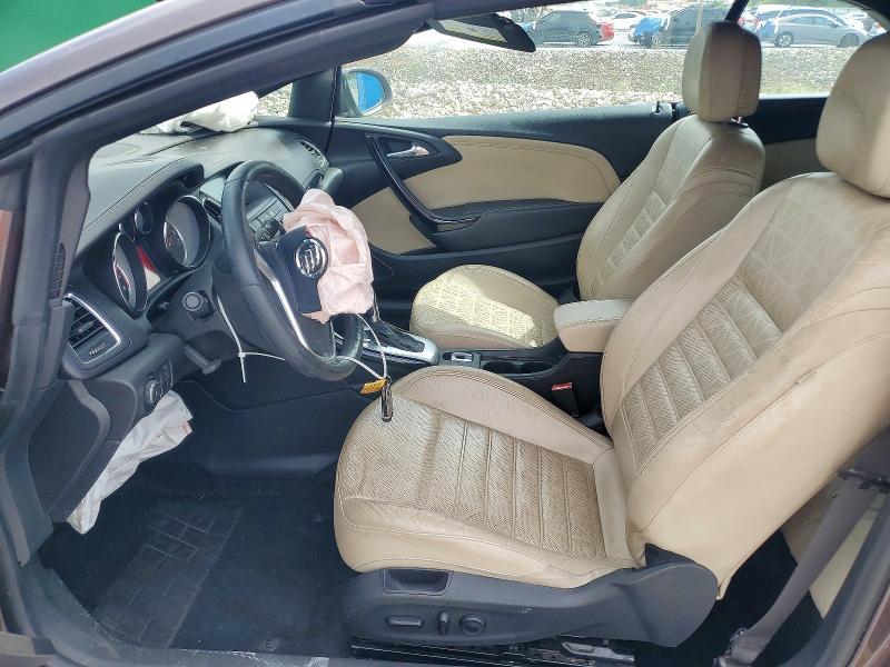 Фото 7 с аукциона – 2016 BUICK CASCADA с VIN W04WT3N56GG086627