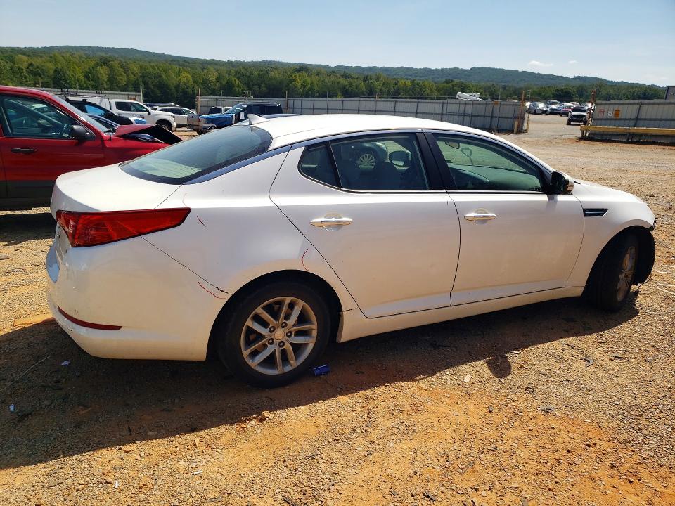 Photo 3 from auction – 2013 KIA OPTIMA with VIN KNAGM4A73D5407547