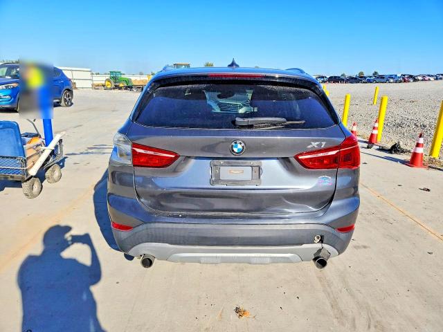 Foto 6 de la subasta – 2016 BMW X1 con VIN WBXHT3C33GP886305