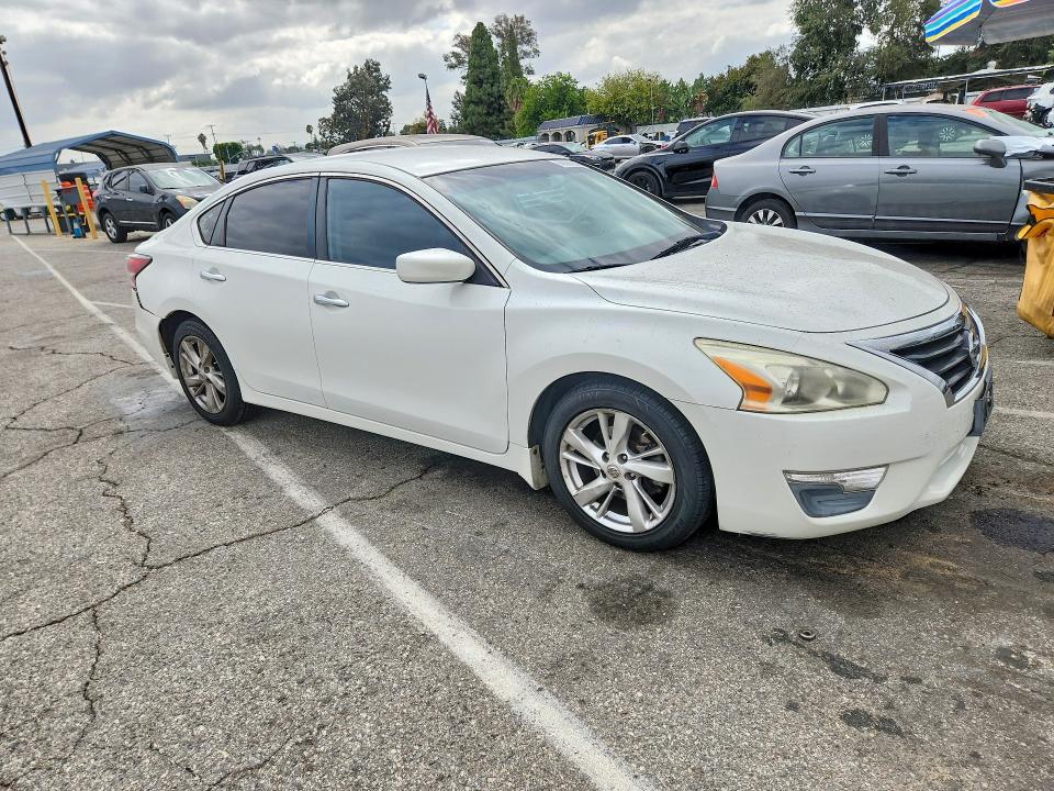 Photo 4 from auction – 2014 NISSAN ALTIMA with VIN 1N4AL3AP8EN205266