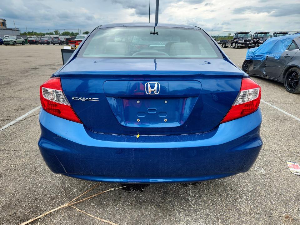 Photo 6 from auction – 2012 HONDA CIVIC with VIN 19XFB2F55CE075906