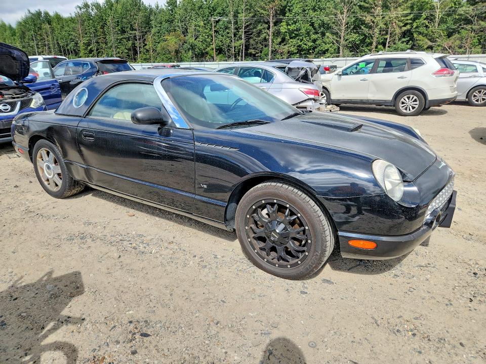Фото 4 с аукциона – 2004 FORD THUNDERBIRD с VIN 1FAHP60A34Y109558