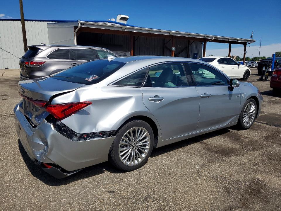 Photo 3 from auction – 2020 TOYOTA AVALON with VIN 4T1D21FB4LU019251